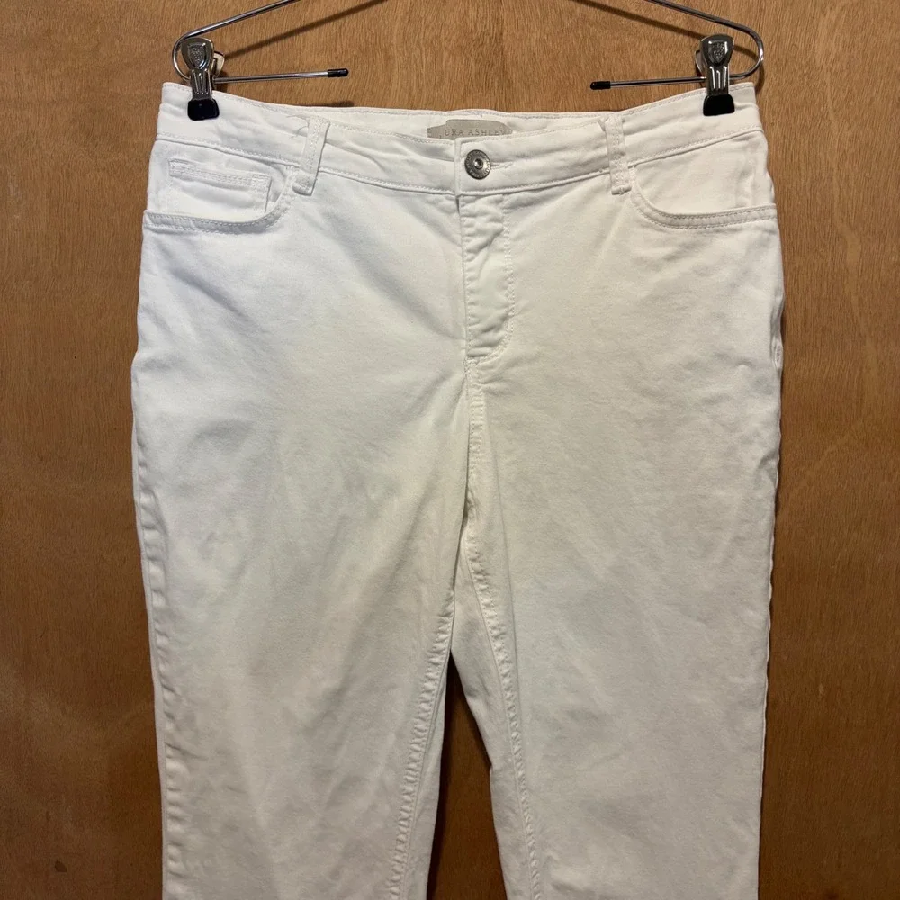 Laura Ashley Cropped Pants Womens 10P White Sparkle Pocket Coastal Preppy Resort - Picture 10 of 16